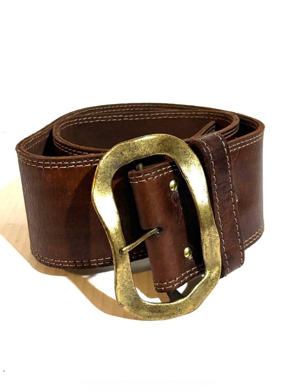 Vintage unisex Wide Brown Leather Belt with Brass-Tone Buckle